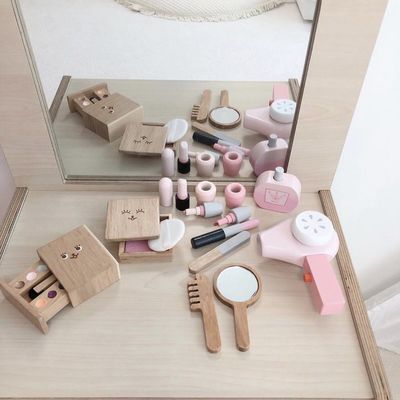 ISO9001 Childrens Portable Montessori Wooden Cosmetic Toy Set
