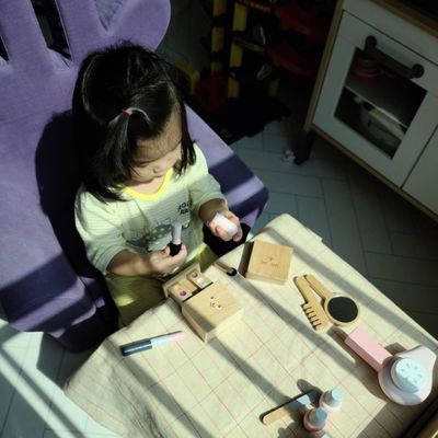 ISO9001 Childrens Portable Montessori Wooden Cosmetic Toy Set