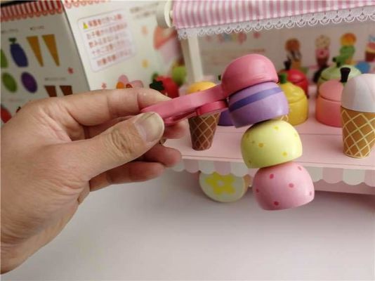 Children'S Wooden Simulation Ice Cream Cone Machine